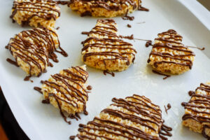 Rice Krispie treats with chocolate