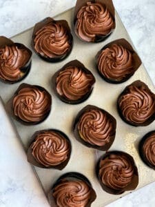 chocolate cupcakes