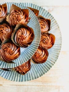 chocolate cupcakes