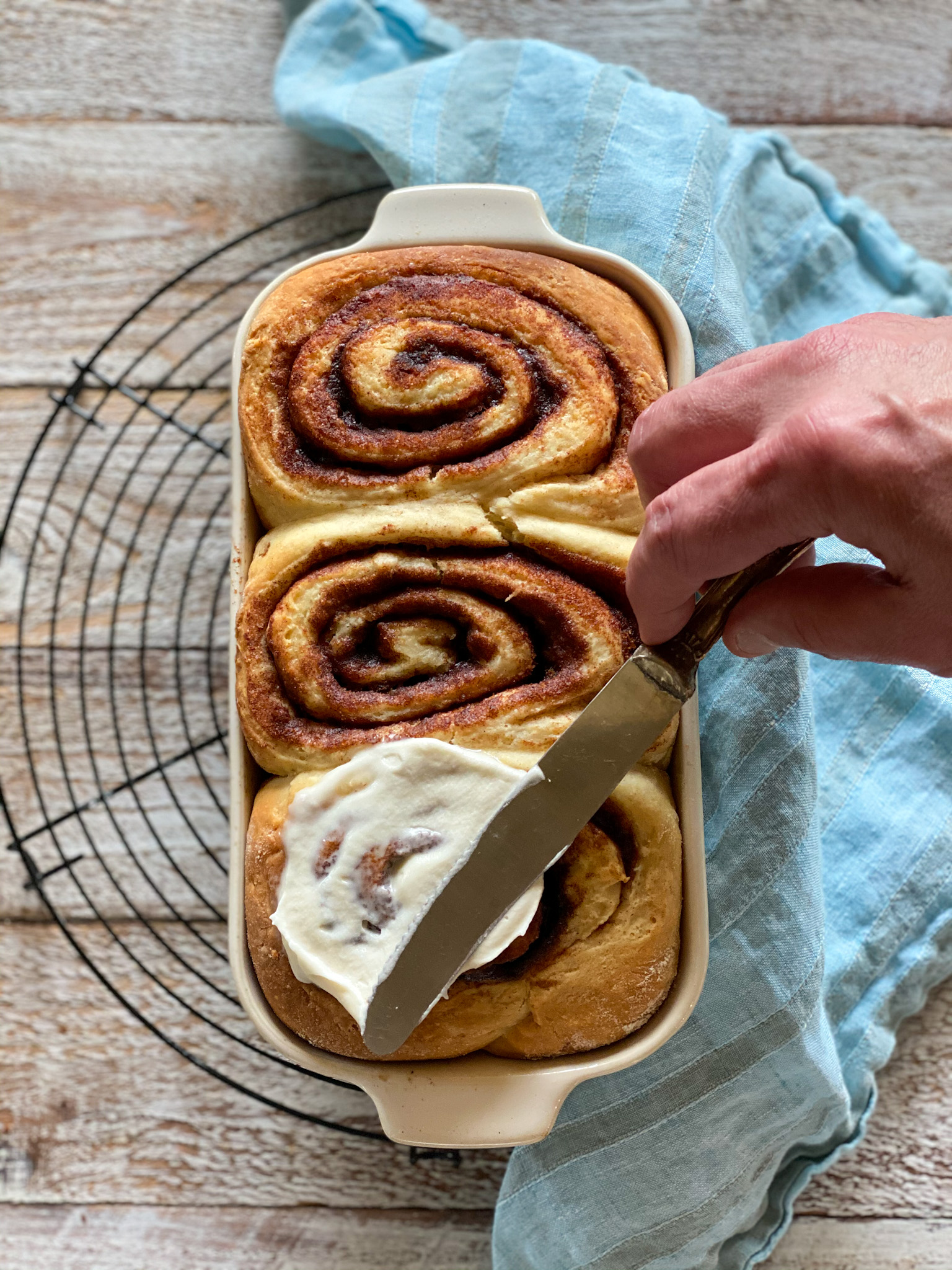 Sourdough cinnamon rolls