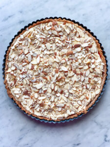 Almonds on tart