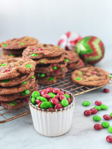 Christmas M&M Chocolate chip cookies