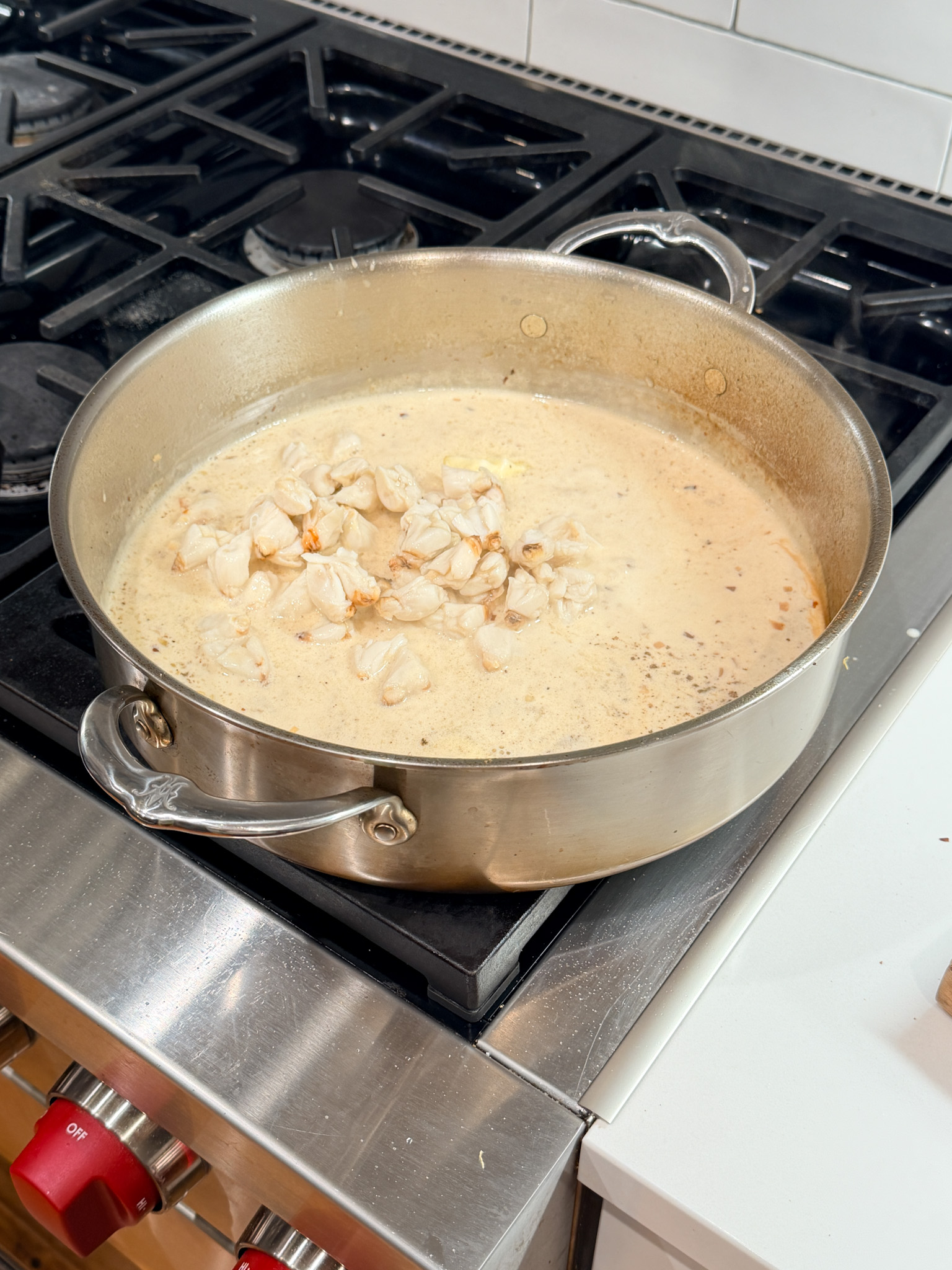 crab meat in cream sauce