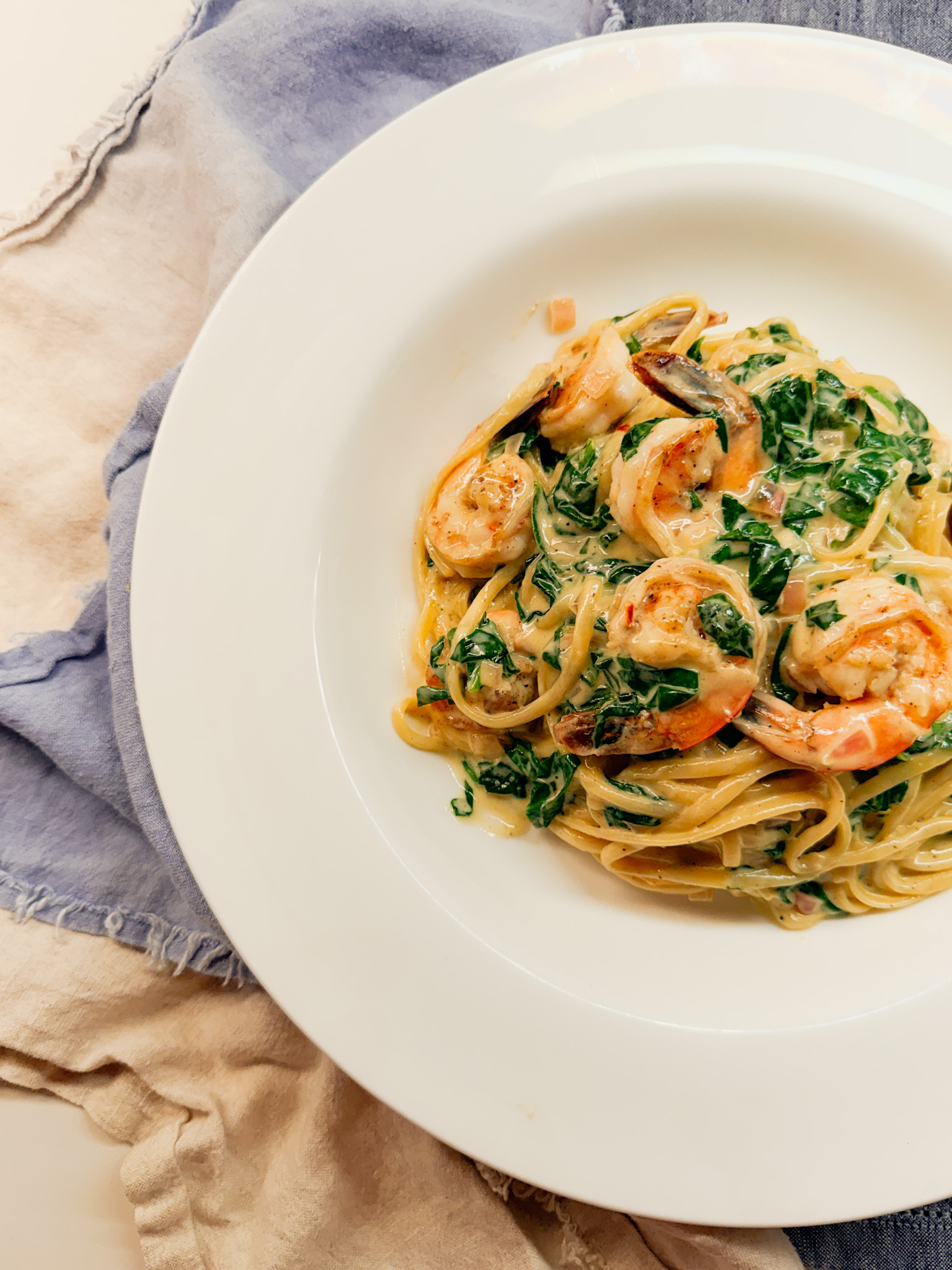 Simple Creamy Lemon Shrimp Linguine with Spinach