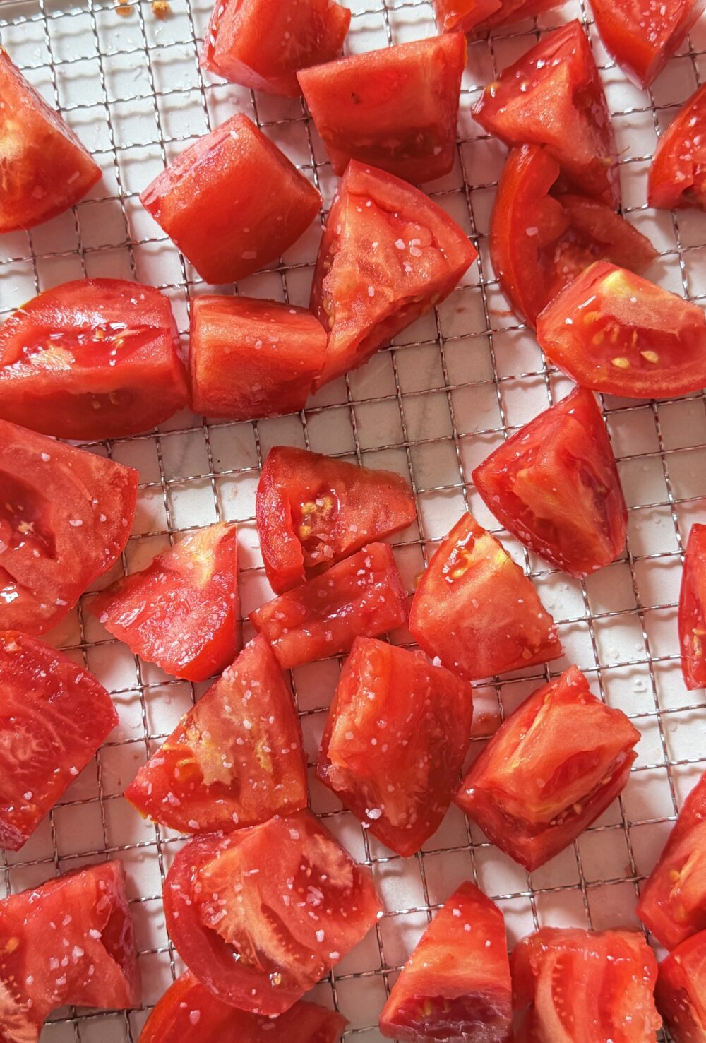 cut tomatoes on a grid