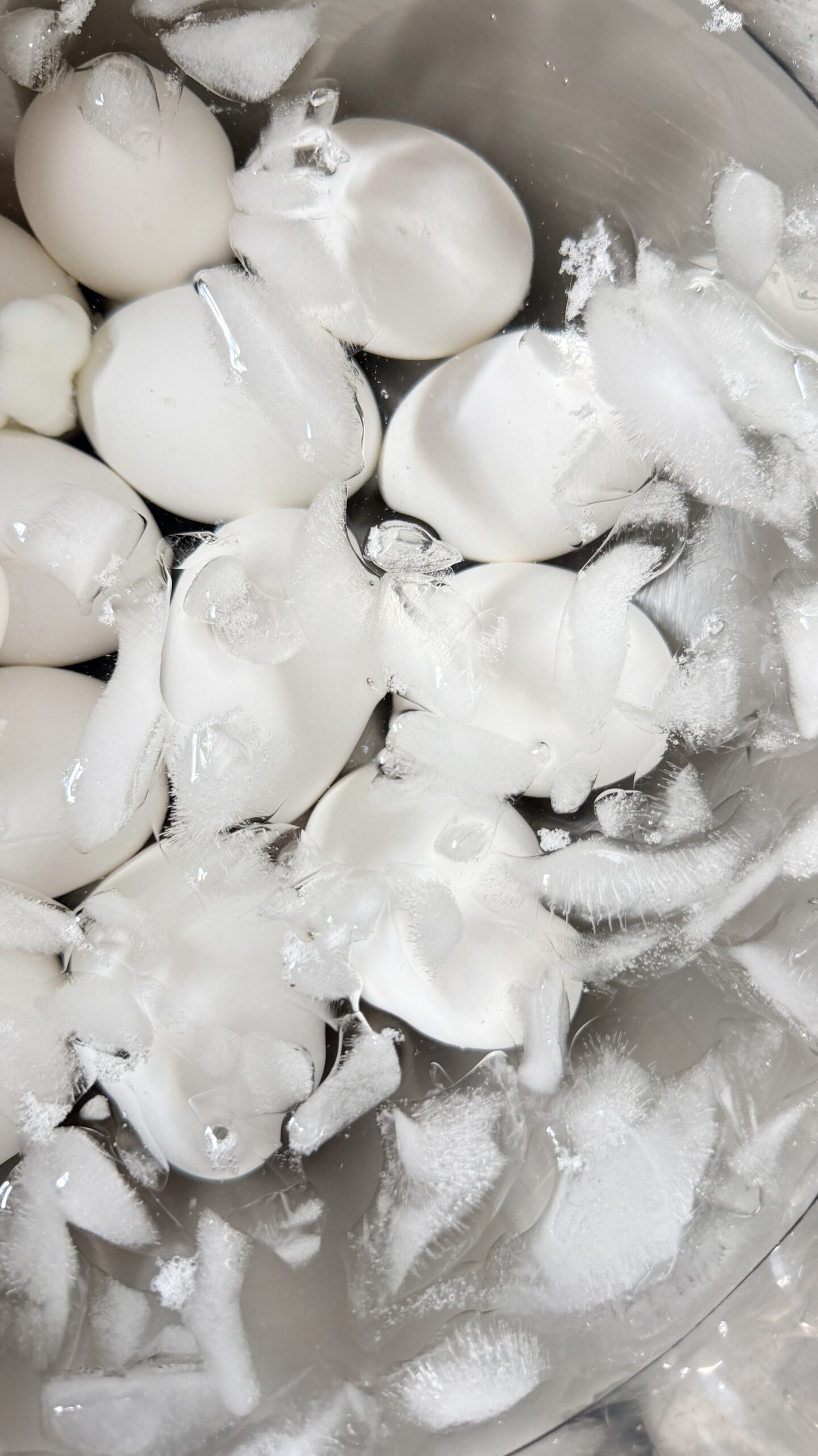eggs in ice water
